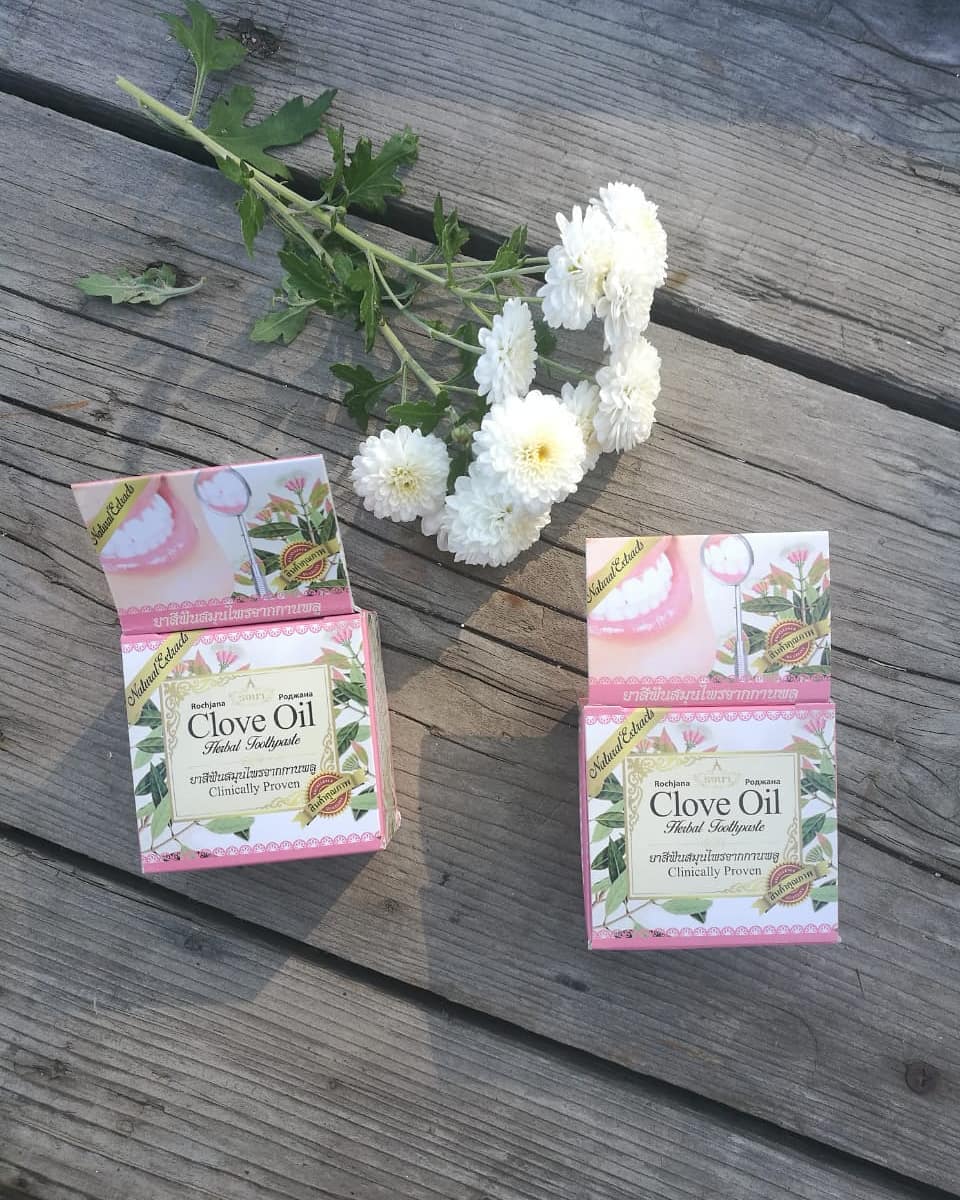 ЗУБНАЯ ПАСТА ИЗ ТАЙЛАНДА С ГВОЗДИКОЙ. Тайская травяная отбеливающая зубная паста Гвоздика Rochjana Clove Toothpaste 30 гр.